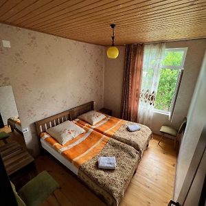 Pokój z łóżkiem king-size